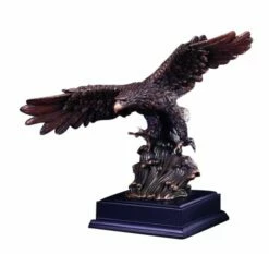 Eagle Statue - Looking Ahead
