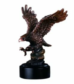 Small Eagle Statue - Landing