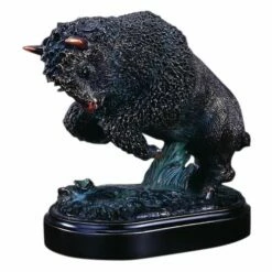 Buffalo Statue - Aggressive