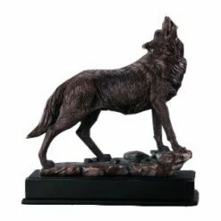 Realistic Howling Wolf Statue
